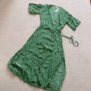 Faithful the Brand. Green floral wrap dress. Never worn